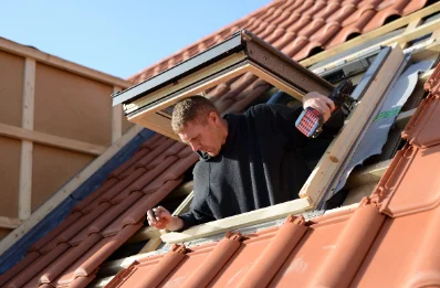 Pose de fenêtres de toit Velux à Pontcharraud
